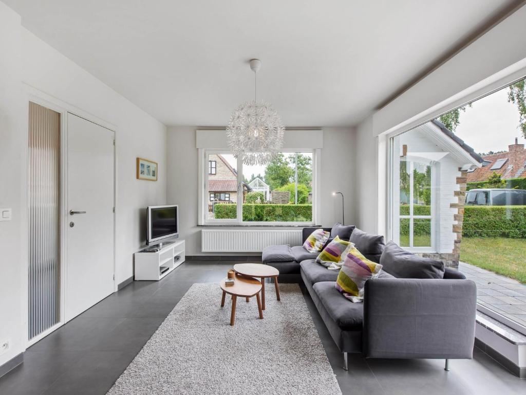 Villa in Koksijde near the Beach, cleaning included