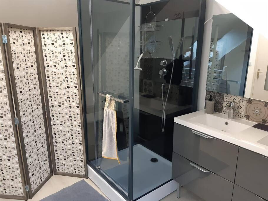 Petit appartement à la campagne proche mer