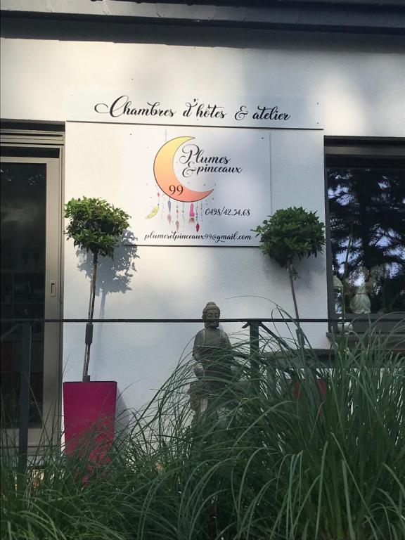 Plumes et Pinceaux