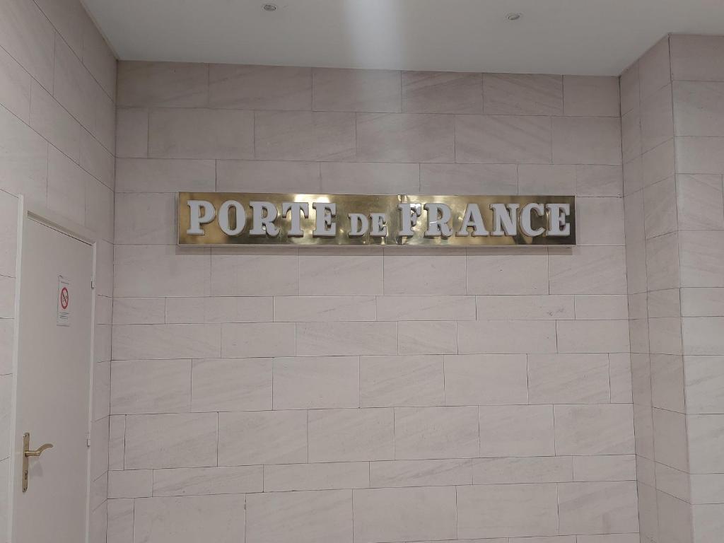 PORTE DE FRANCE
