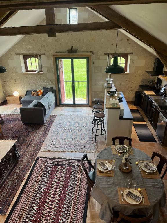 Proche Beauval appartement 60m2 avec mezzanine et petite terrasse