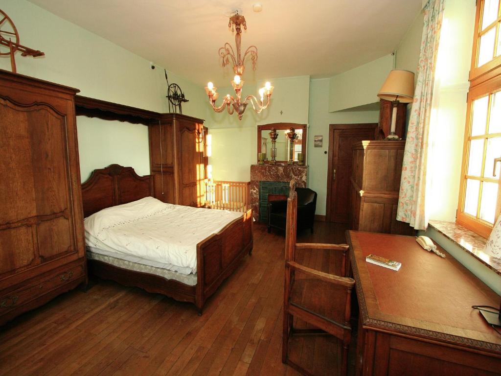 Home Near Bouillon Castle, cleaning included