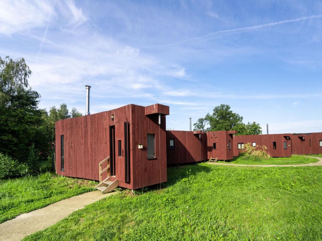 Bayleaf Forest Retreat