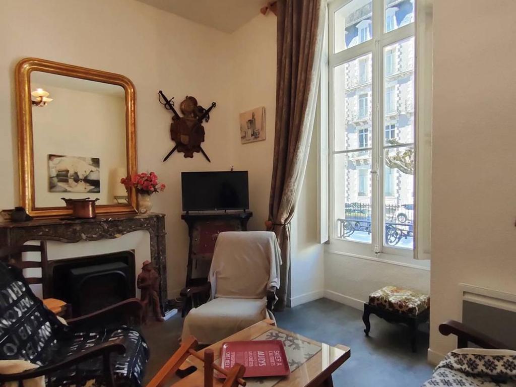 Appartement 6 Pers, Centre-Ville Cauterets, Proche Télécabine et Thermes - FR-1-234-109