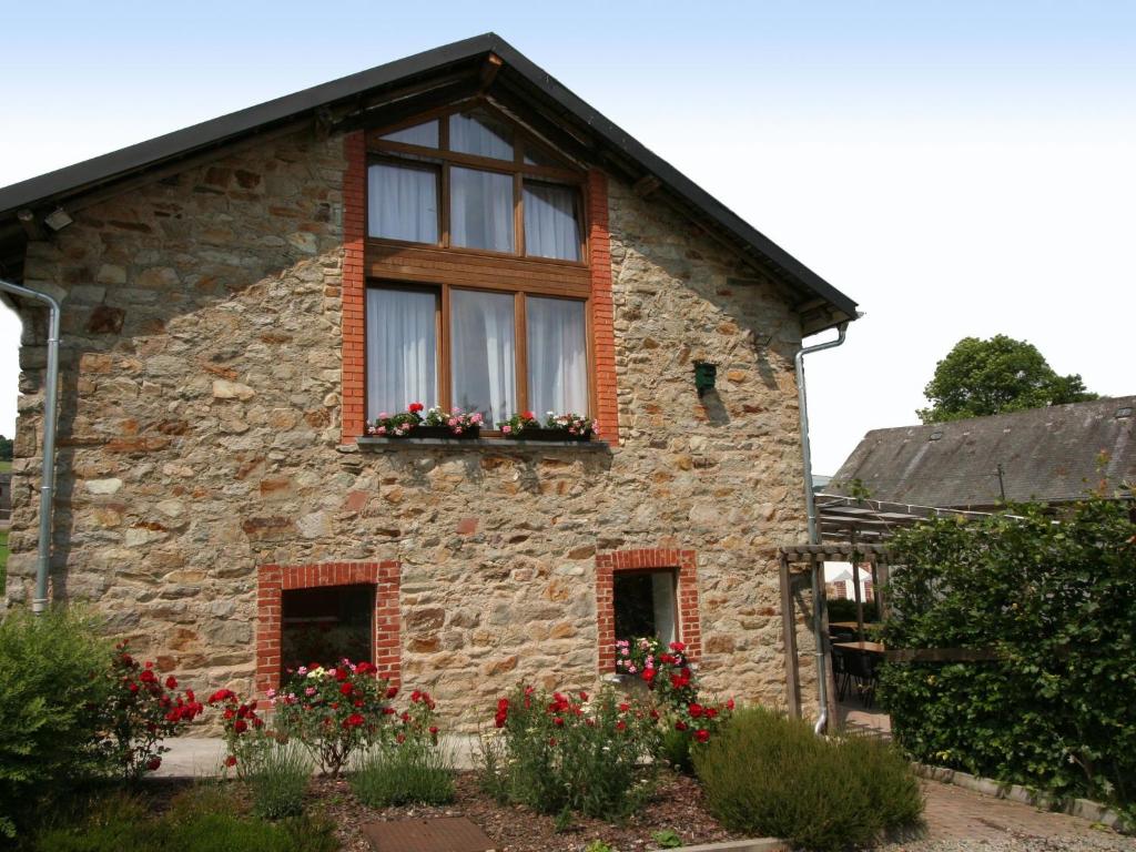Farmhouse Stay in Ondenval