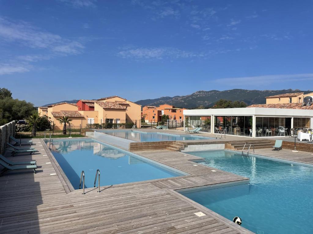 Résidence hôtelière les hameaux de saint cyprien 25 M2