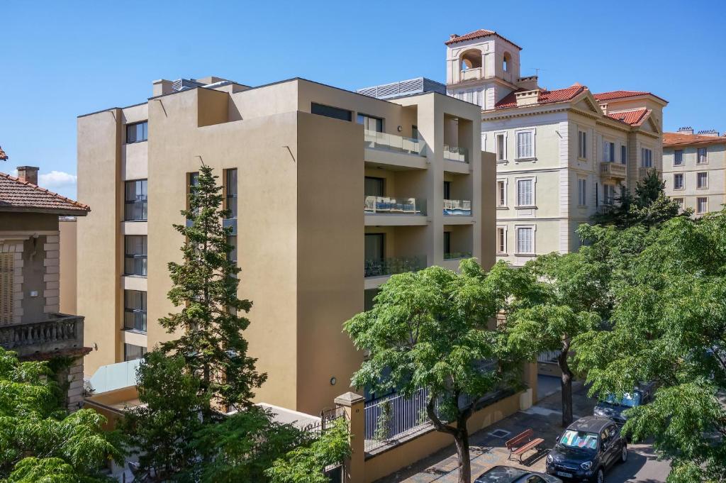 Residenza Leca Colonna
