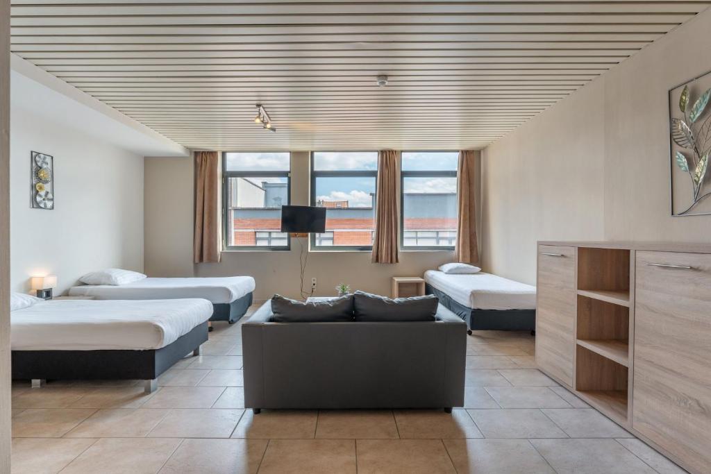 Room in Studio - Studio Triple near Noord Station