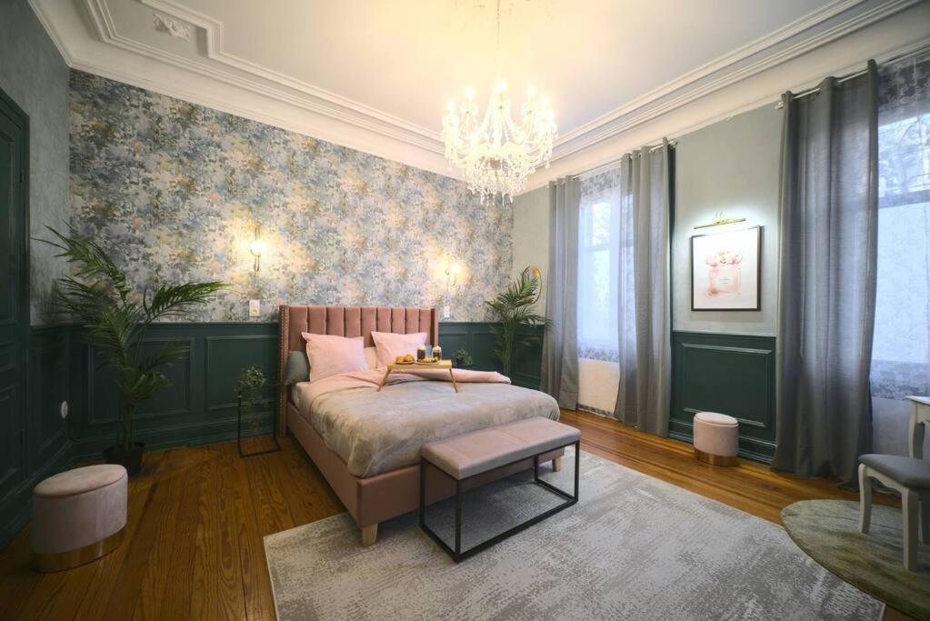 Royal Room jacuzzi haut de gamme centre ville