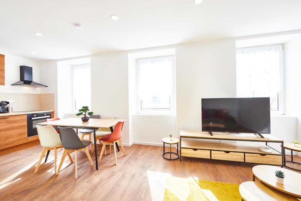RT 2 - Charmant appartement F3 pour 1-5 pers au 2ème étage