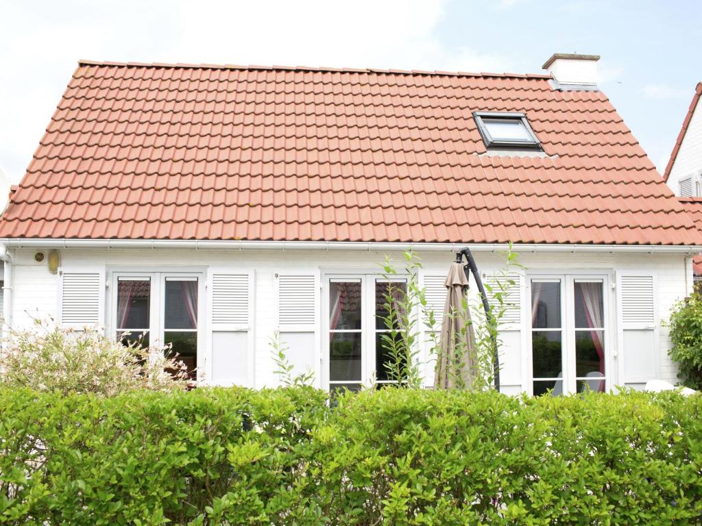 Holiday Home in De Haan near Beach