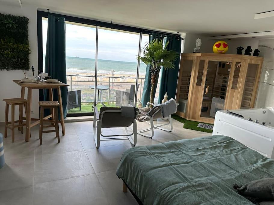 Sea Side Calais vue mer