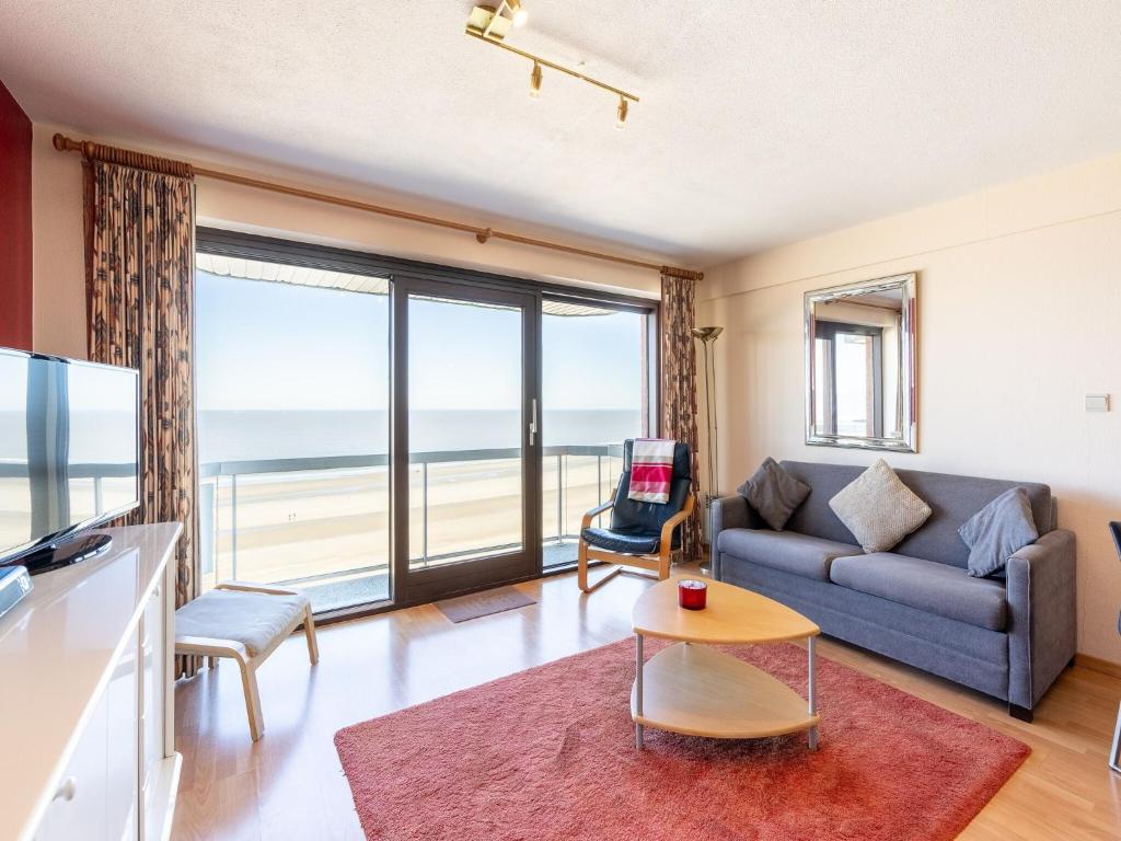 Apartment in Blankenberge near the Pier
