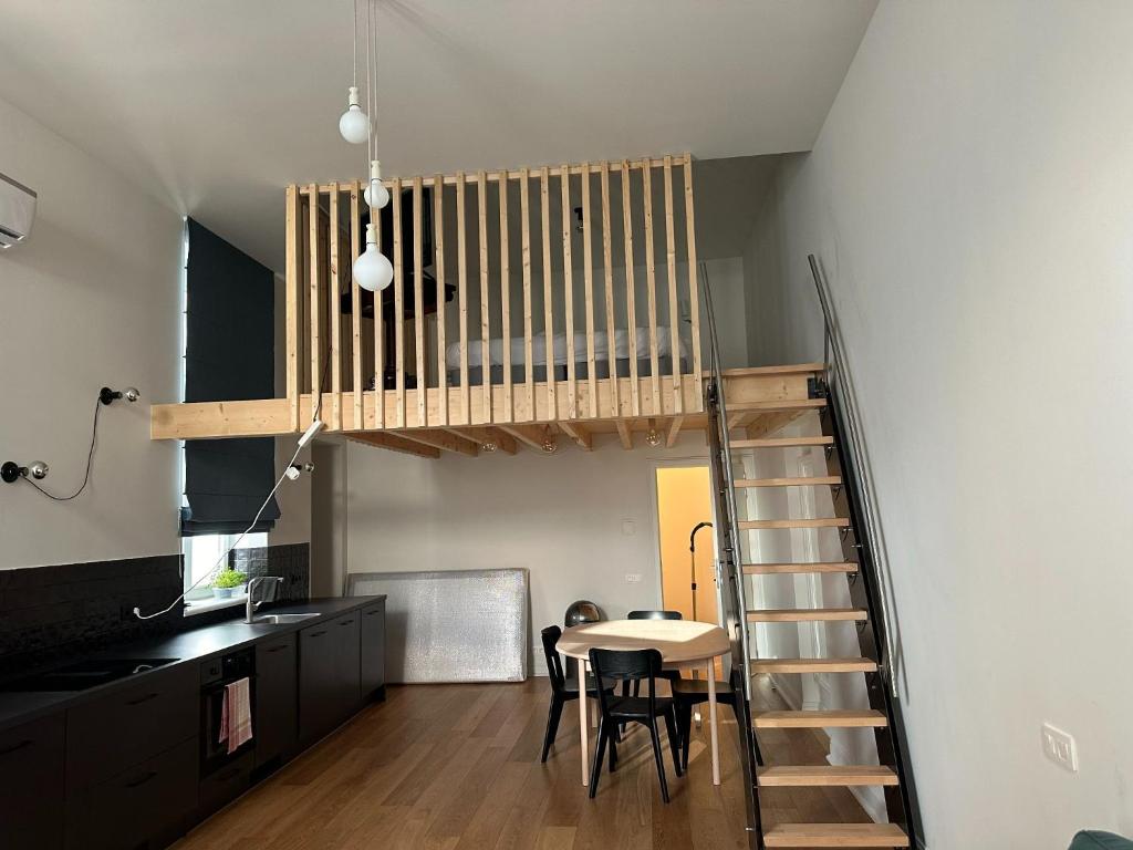 Self check in studio for 2 in center of Ixelles