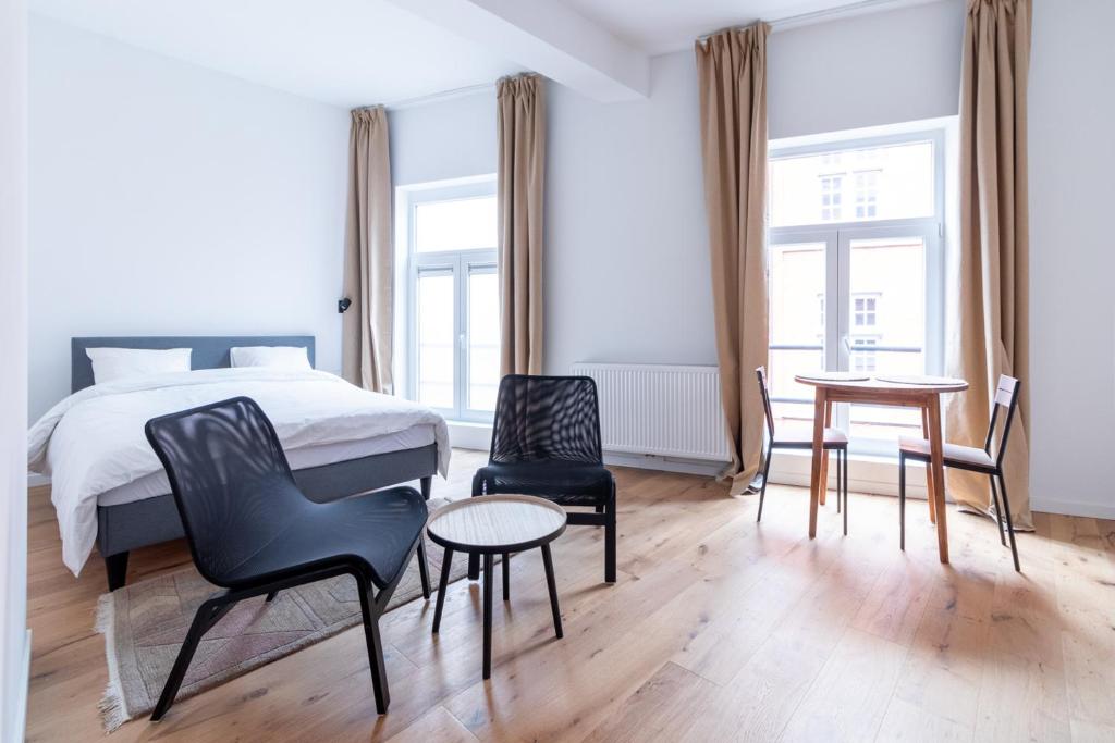 Sleek City Stays - Urban Elegance in the Heart of Ghent