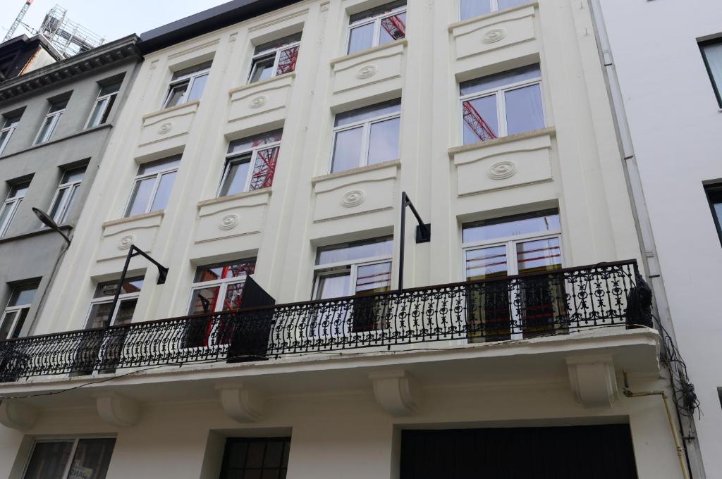 SLEEP INN - Palace Apartments