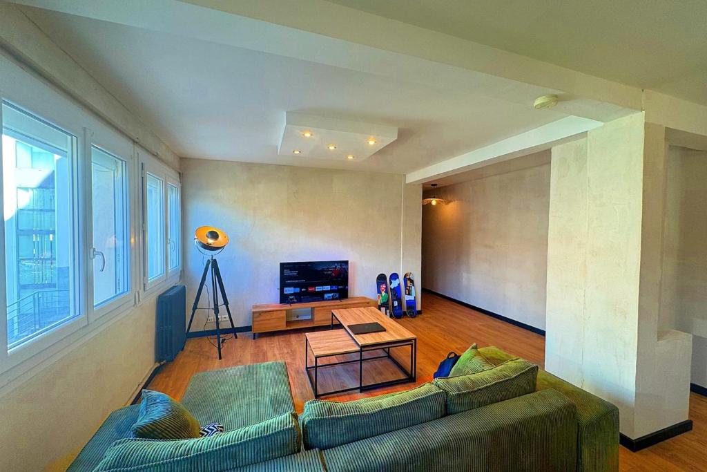 Spacious T3 with Wifi in the heart of Toulouse
