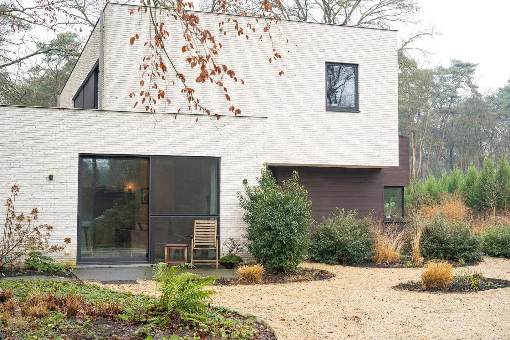 Studio Herman met buitenterras in Kapellenbos, bij de Kalmthoutse Heide