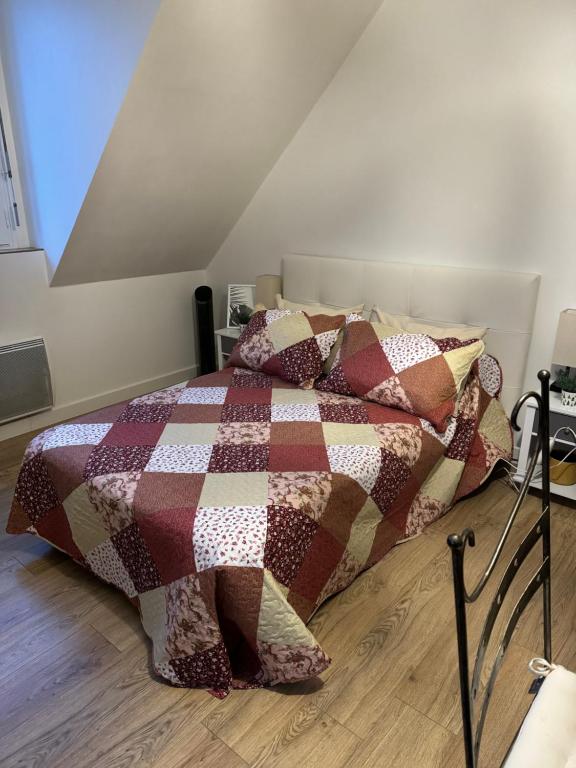 Studio lumineux de 35m2 au cœur de Solesmes
