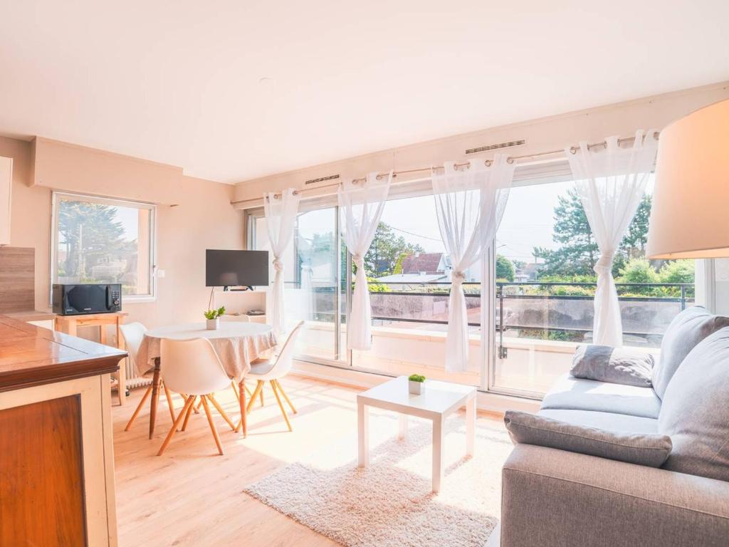 Studio moderne avec canapé convertible au Touquet - FR-1-821-25