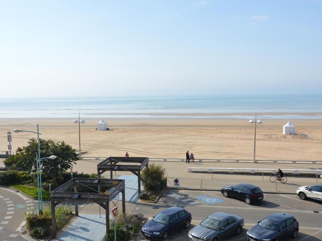 Studio Confortable pour 3 près Plage, Parking, Cuisine équipée - FR-1-323-459