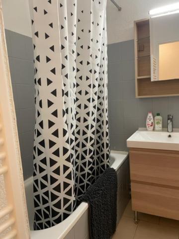 Toulouse studio-Croix Daurade