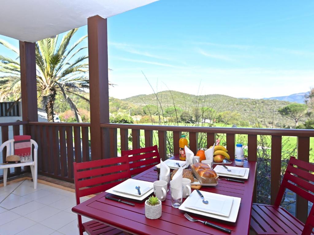 Studio Le village C3 215 by Interhome
