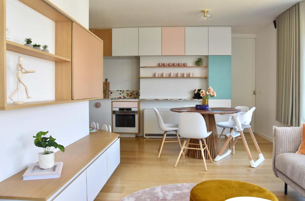 Stylish Family Apartment near the Sea at Beau Rivage