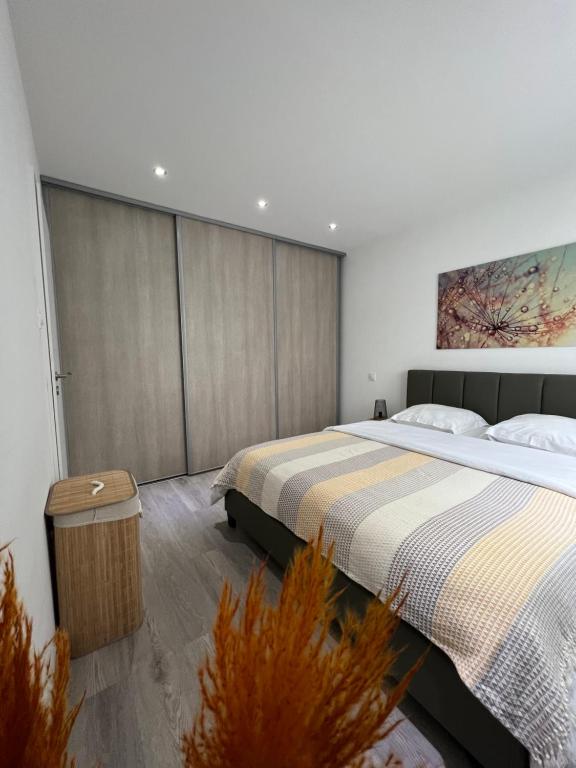 Superbe appartement lumineux avec parking gratuit