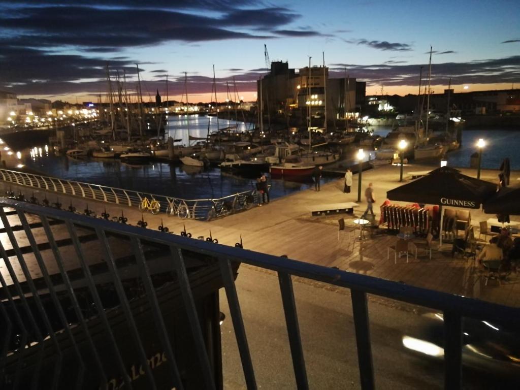 Sur le port