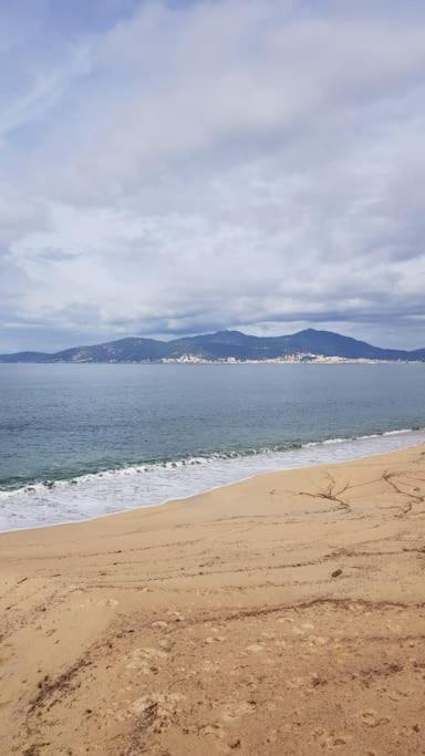 T1 bis climatimatisé -Agosta Plage- 10 min à pied