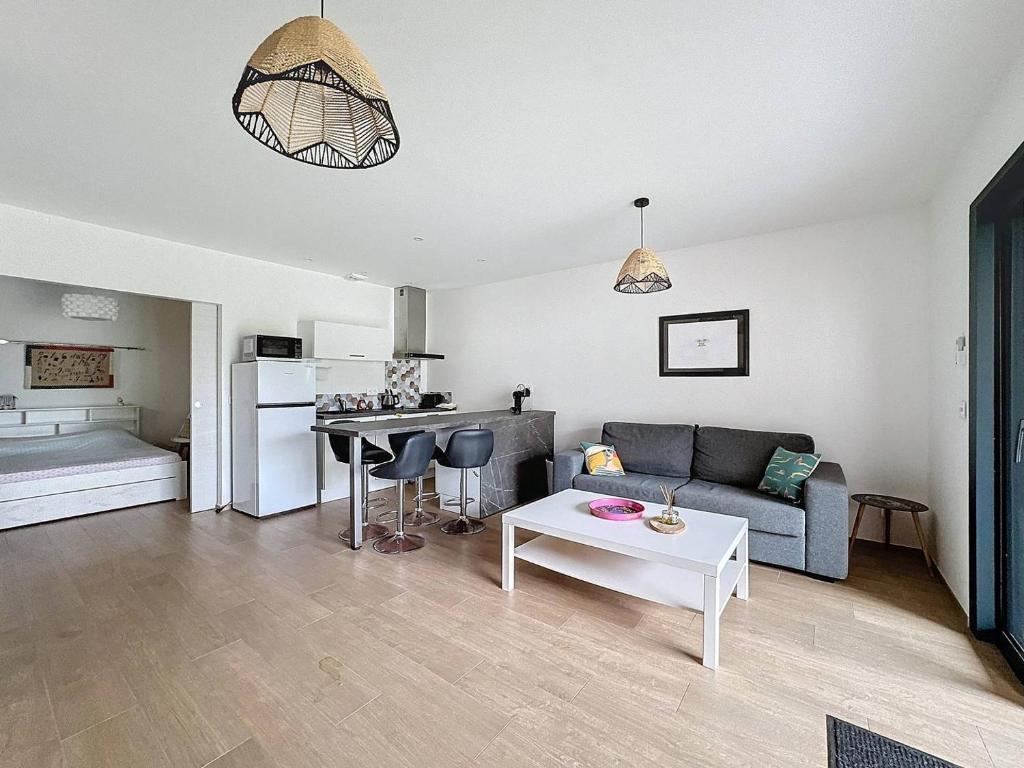 T2 moderne en rez-de-villa