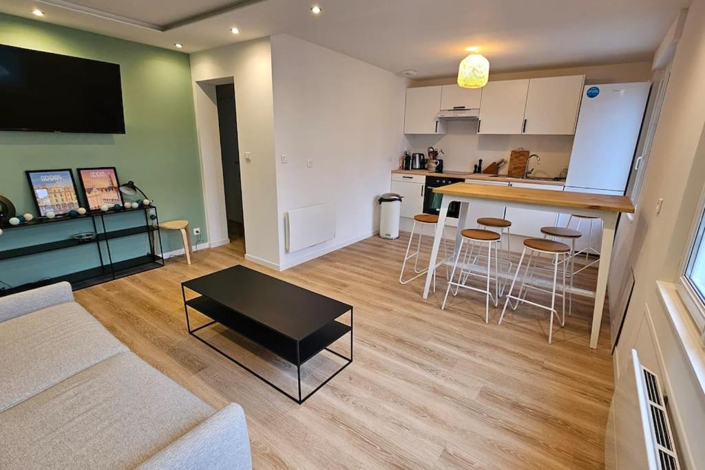 T3 Hyper centre, 2 chambres, Garage
