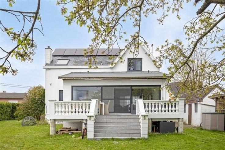 The Beautiful White Villa