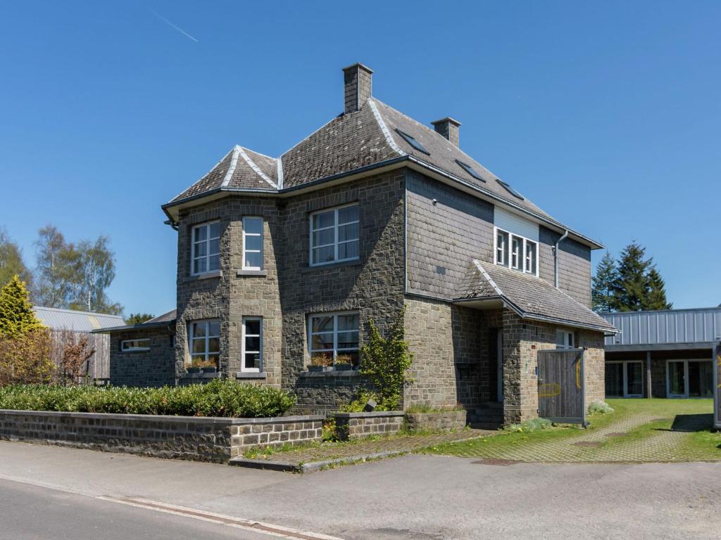Group Cottage in Sourbrodt