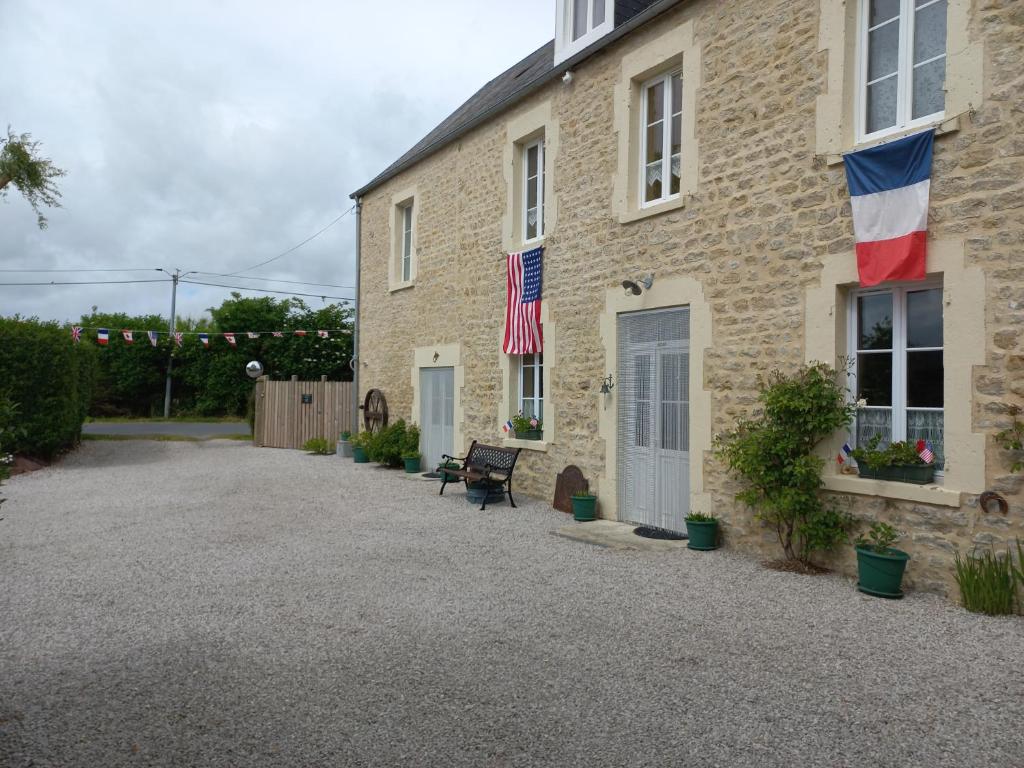 Ivy House Utah Beach