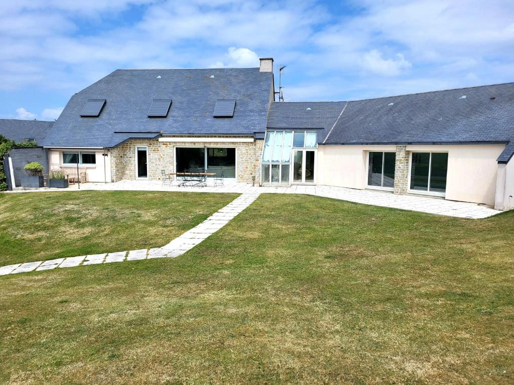 Villa bord de mer La Mielle
