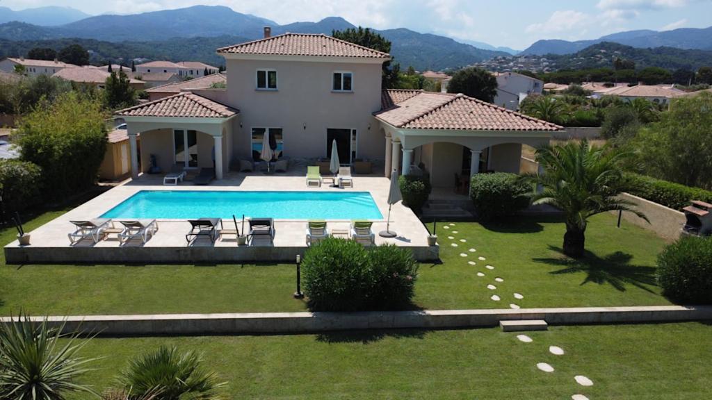 Villa Corse