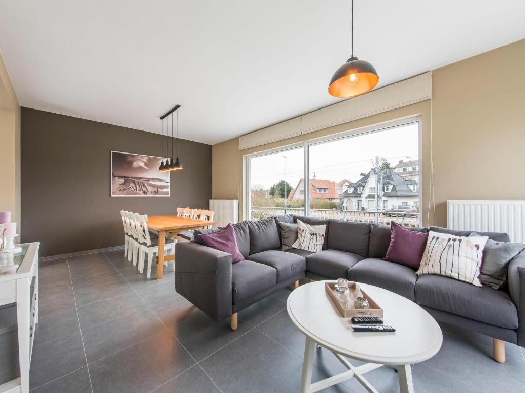 Villa by the Sea in Belgium with Sunny Terrace, cleaning included