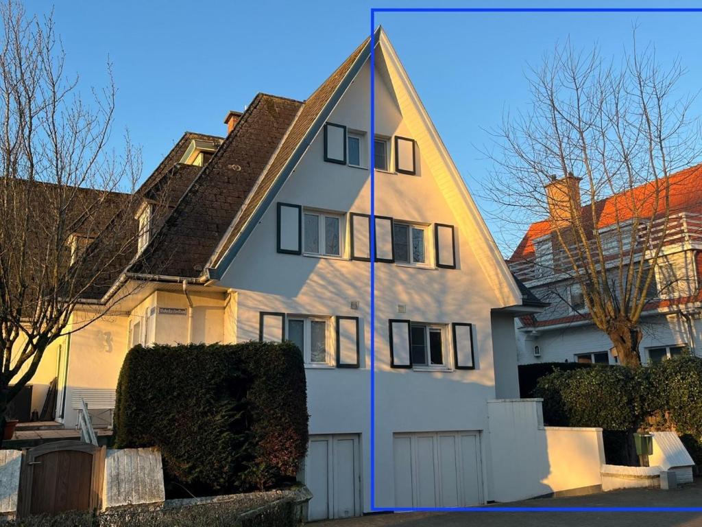 Mansion in De Haan near Beach & Dune Forest