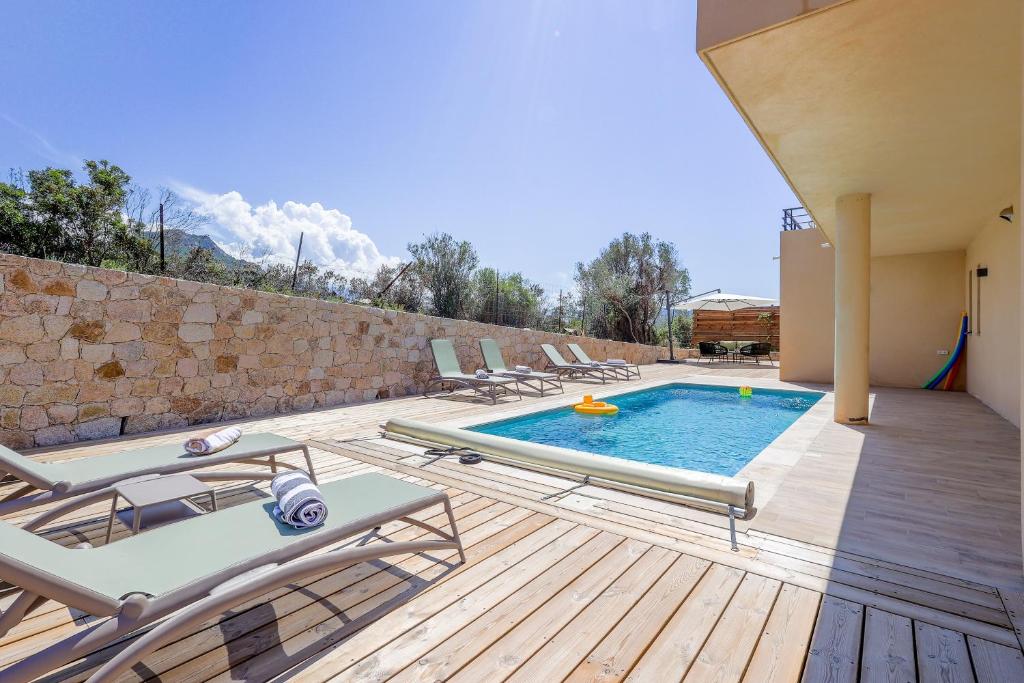 Villa Lurenzu - Maison pour 8 avec piscine