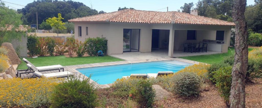 Villa Tinuta 8 pers piscine chauffée 5 min plage en voiture