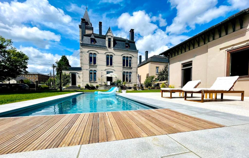 Villa O