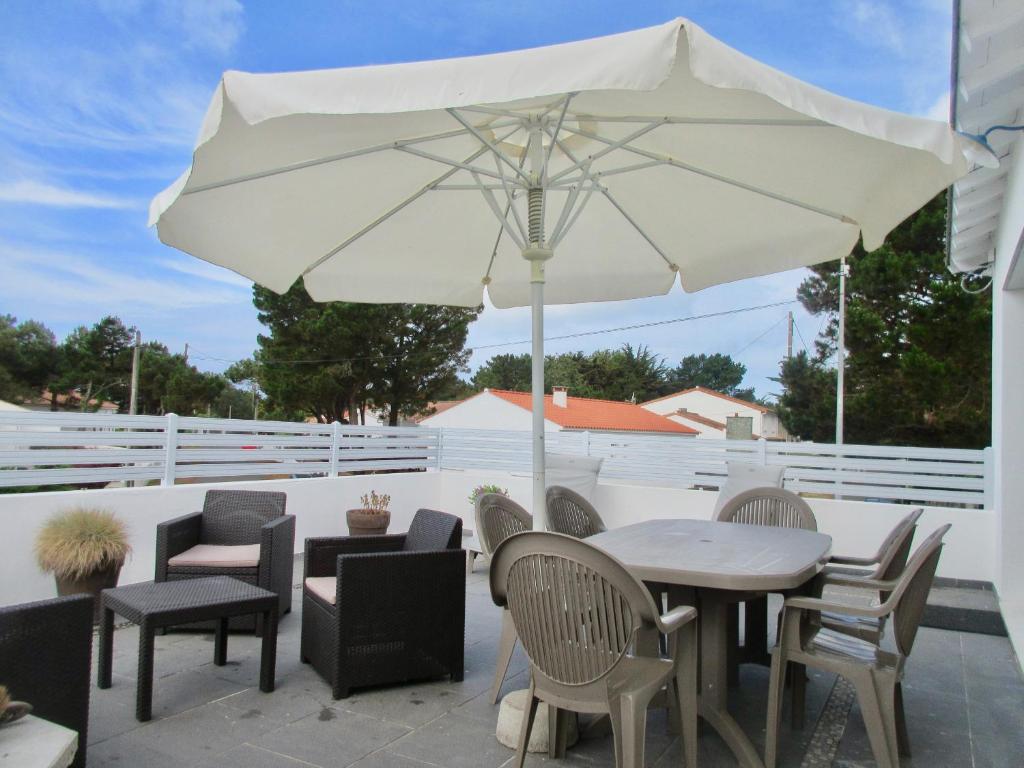 Maison pour 6 - jardin et terrasse - 300m plage