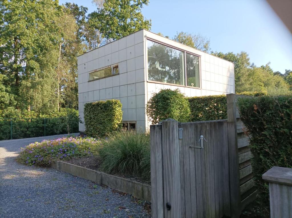 Woning gelegen in rustige bosrijke omgeving